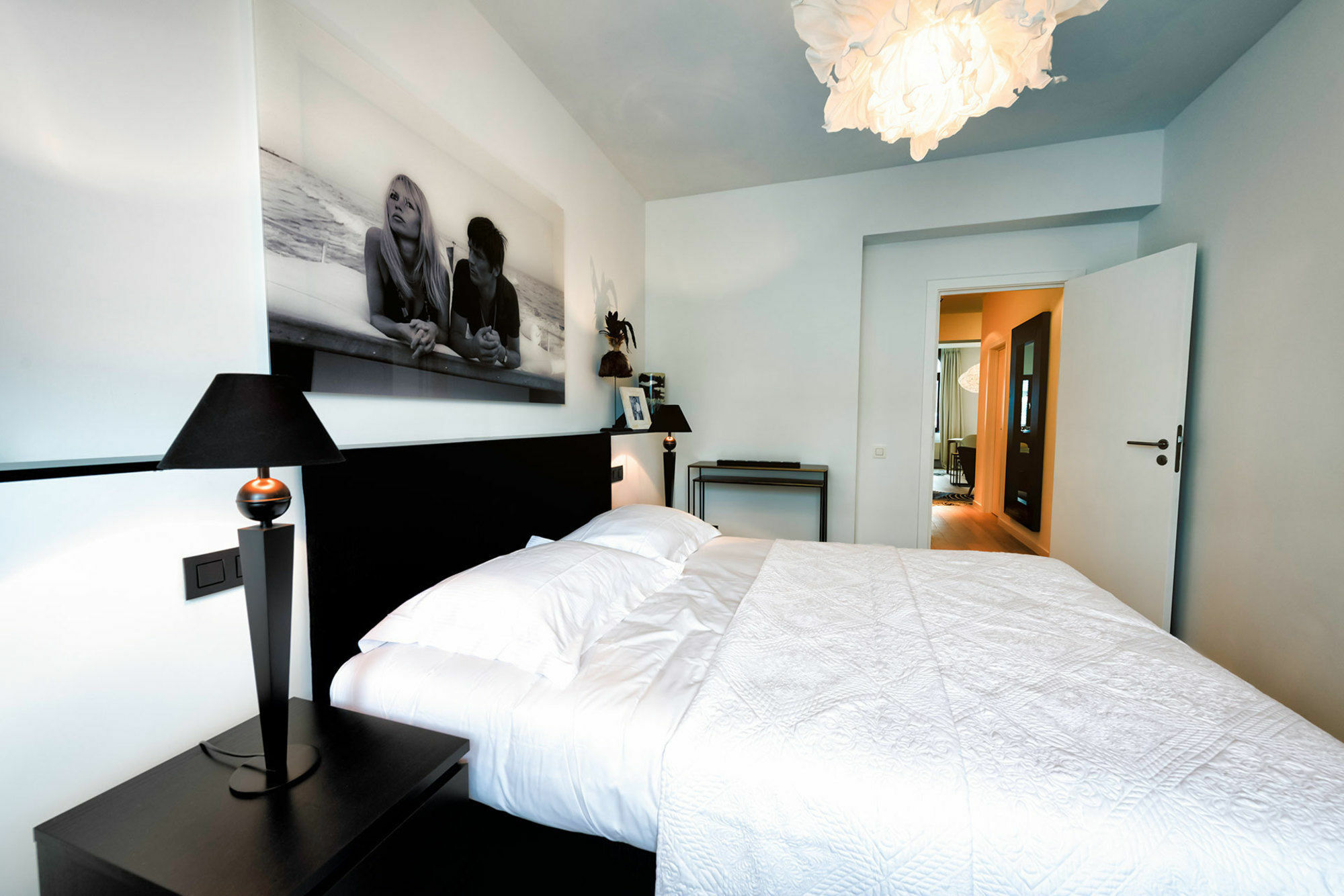 Charles Home - Grand Place Aparthotel Bruksela Zewnętrze zdjęcie